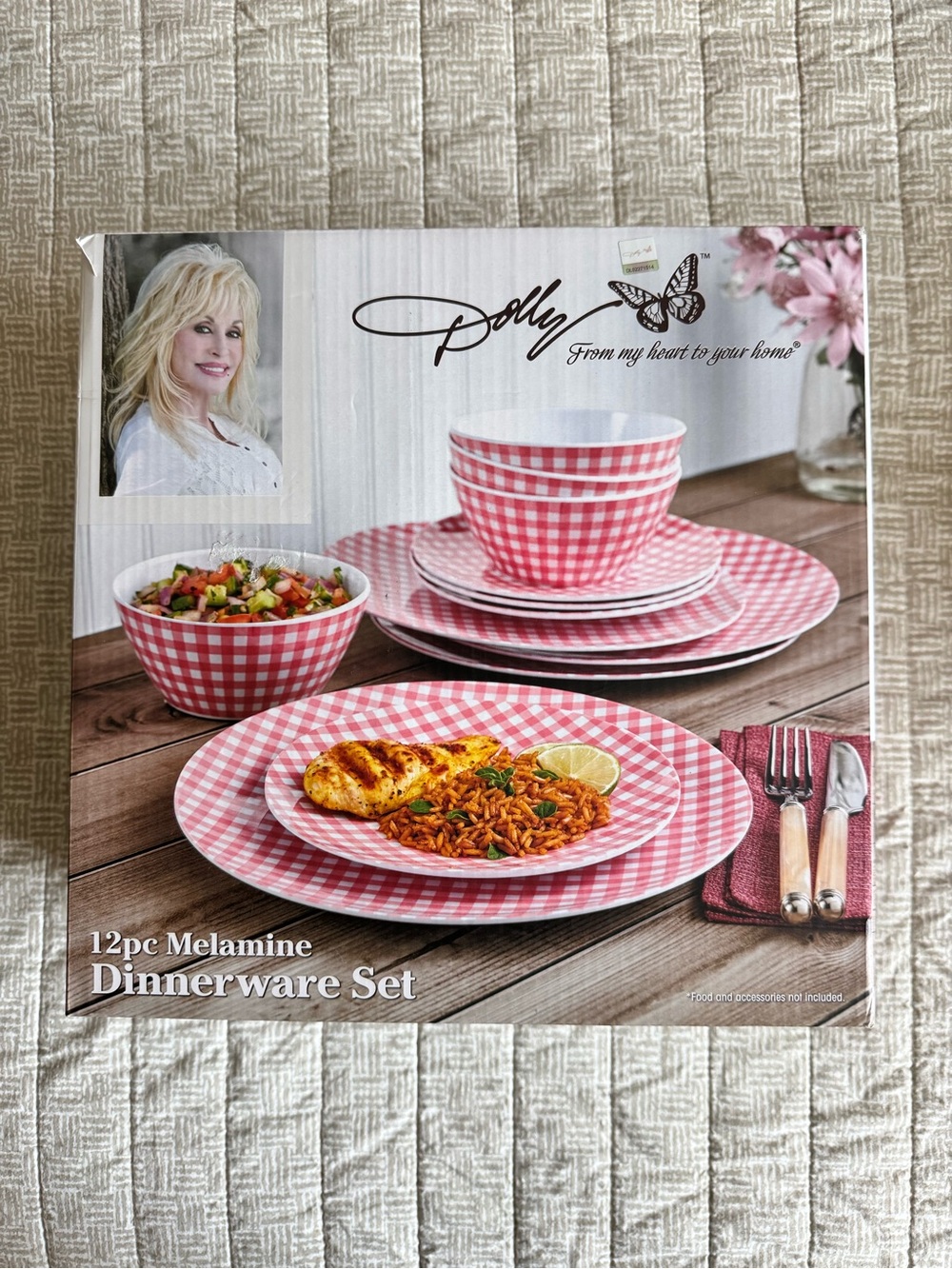 Dolly Parton 12pc Pink Gingham Melamine Dinnerware Set